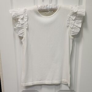 NWT Womens &Merci Soft White Light Knit Ruffle Cap Sleeves Top Size Meduim